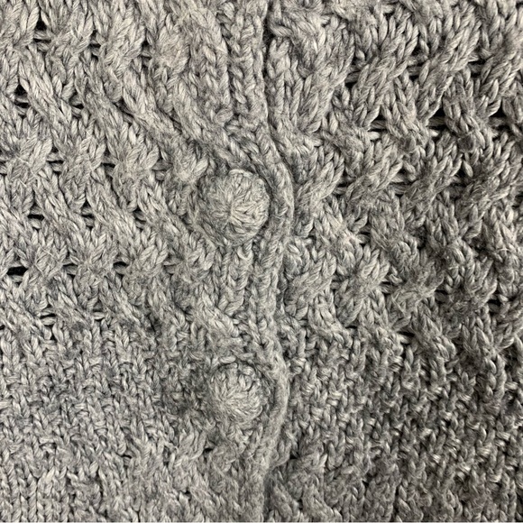 Kenji Sweater‎ Vest Cardigan Fisherman Chunky Gray Cottagecore Sz S Cozy EUC - Picture 3 of 9